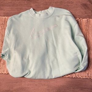 Women’s mint green Nike sweatshirt